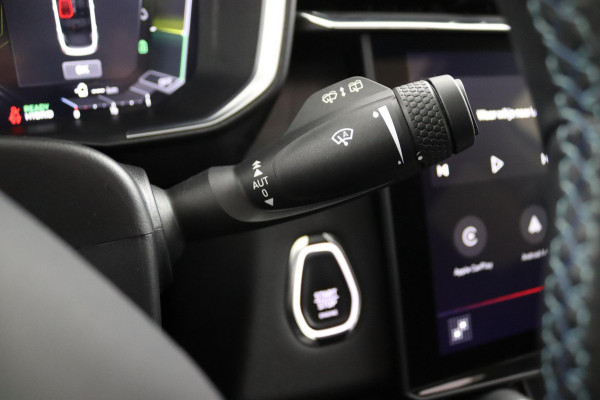 Lynk & Co 01 1.5*PLUG-IN*NAVI*PANO*CAM*ACC*CARPLAY*ECC*LED*