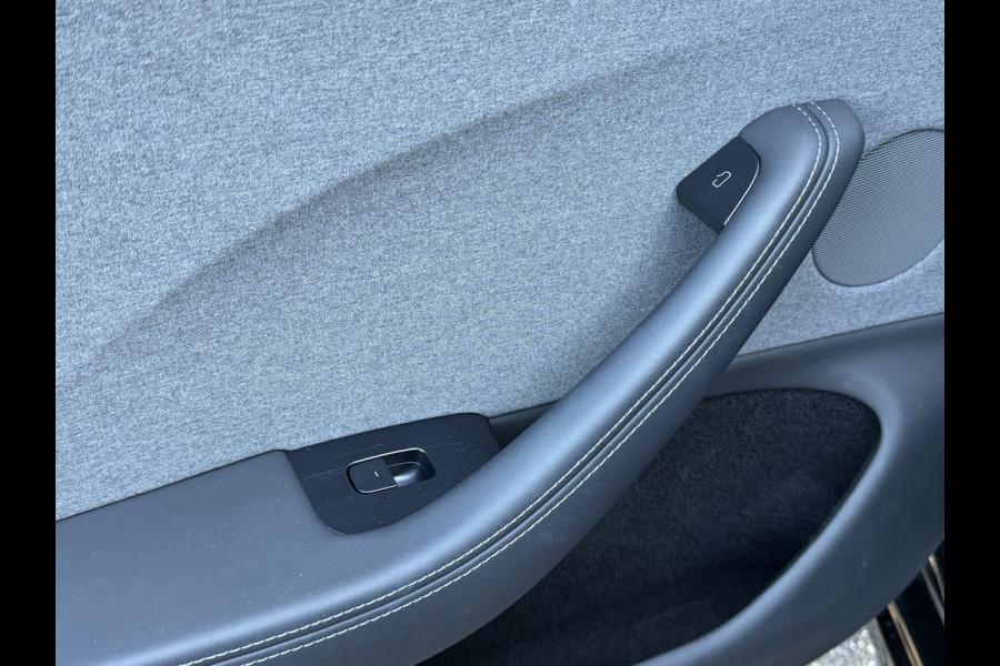 Tesla Model 3 RWD 60 kWh Pano Leer Stoelverw + Ventilatie Adap.Cruise Self-Drive Mogelijkheid Orig.NL!