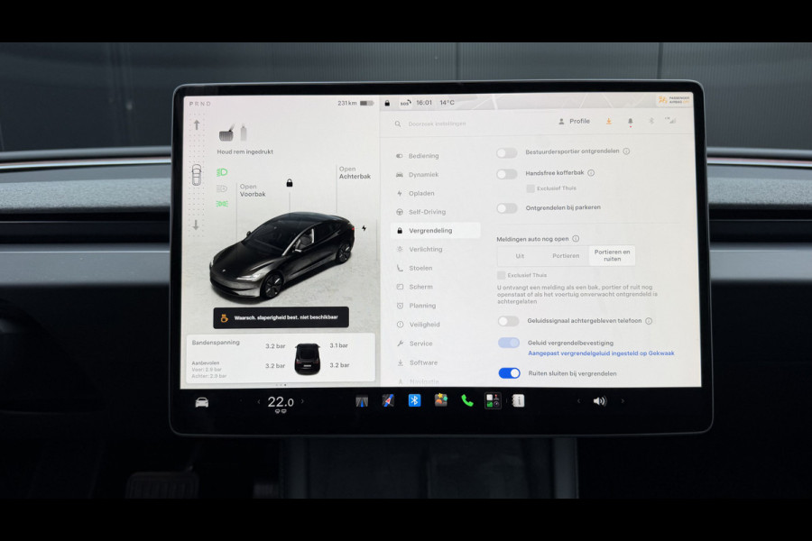 Tesla Model 3 RWD 60 kWh Pano Leer Stoelverw + Ventilatie Adap.Cruise Self-Drive Mogelijkheid Orig.NL!