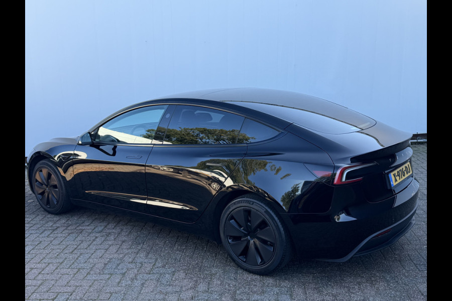 Tesla Model 3 RWD 60 kWh Pano Leer Stoelverw + Ventilatie Adap.Cruise Self-Drive Mogelijkheid Orig.NL!