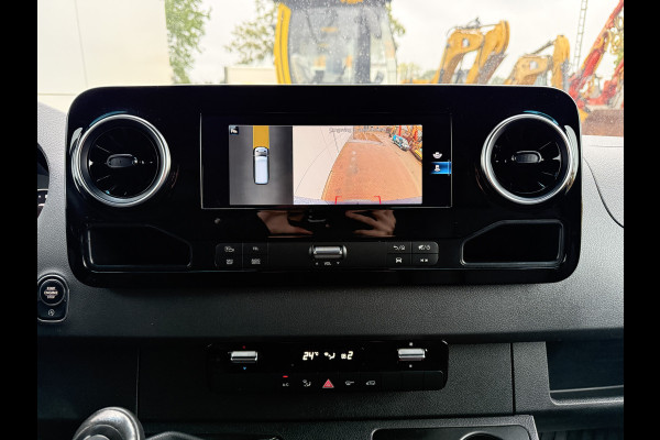 Mercedes-Benz Sprinter 317 1.9 CDI Widescreen 10.25inch Mercedes ME LED Climate Control Cruise Control Camera Carplay Navigatie Lederen stoelen Lucht g
