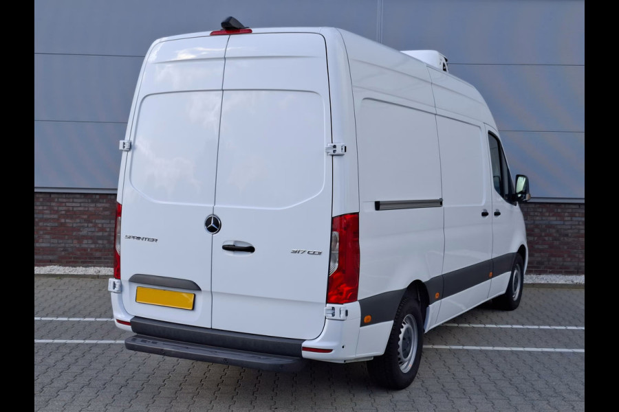 Mercedes-Benz Sprinter 317 CDI L2 H2 Koelwagen Dag en Nacht (Wordt verwacht)