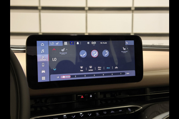 Fiat 500 3+1 42 kWh | Apple CarPlay - Android Auto | Stoelen verwarmd | Dodehoek detectie