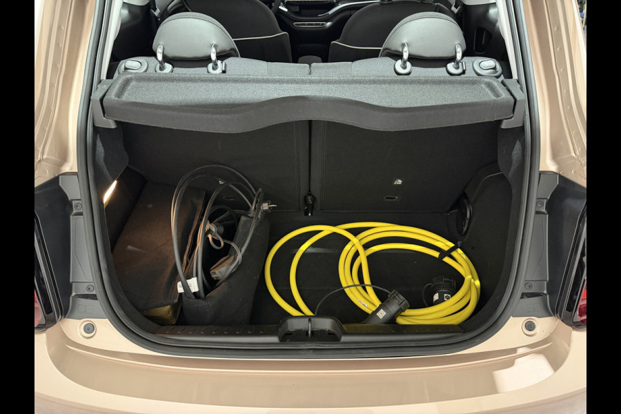 Fiat 500 3+1 42 kWh | Apple CarPlay - Android Auto | Stoelen verwarmd | Dodehoek detectie
