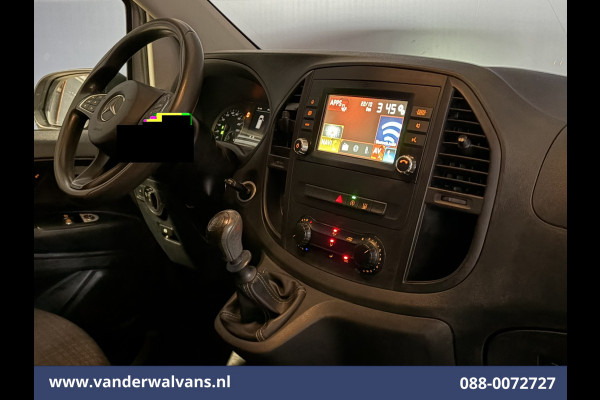 Mercedes-Benz Vito 114 CDI 136pk L2H1 Euro6 Airco | Camera | LED | Trekhaak | Cruisecontrol | Stoelverwarming Parkeersensoren, Bijrijdersbank