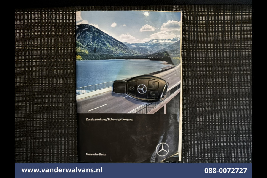 Mercedes-Benz Vito 114 CDI 136pk L2H1 Euro6 Airco | Camera | LED | Trekhaak | Cruisecontrol | Stoelverwarming Parkeersensoren, Bijrijdersbank