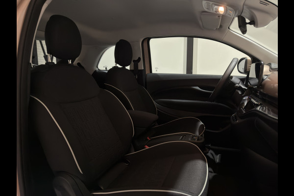 Fiat 500 42 kWh | Apple CarPlay - Android Auto | Stoelen verwarmd | Dodehoek detectie Rijklaar