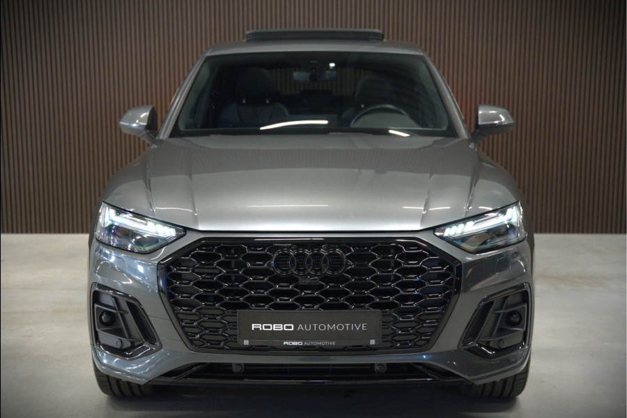 Audi Q5 Sportback 55 TFSI e S edition S-Line | Panoramadak | Stoelverwarming | RS Stoelen | Apple Carplay | Camera | Keyless | Navigatie | Trekhaak | Cruise Control | Memory Seat | Ambiance Verlichting | Matrix LED | SOH 99%