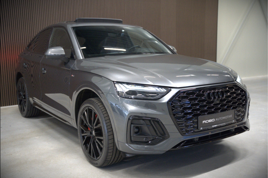 Audi Q5 Sportback 55 TFSI e S edition S-Line | Panoramadak | Stoelverwarming | RS Stoelen | Apple Carplay | Camera | Keyless | Navigatie | Trekhaak | Cruise Control | Memory Seat | Ambiance Verlichting | Matrix LED | SOH 99%