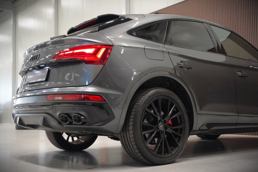 Audi Q5 Sportback 55 TFSI e S edition S-Line | Panoramadak | Stoelverwarming | RS Stoelen | Apple Carplay | Camera | Keyless | Navigatie | Trekhaak | Cruise Control | Memory Seat | Ambiance Verlichting | Matrix LED | SOH 99%