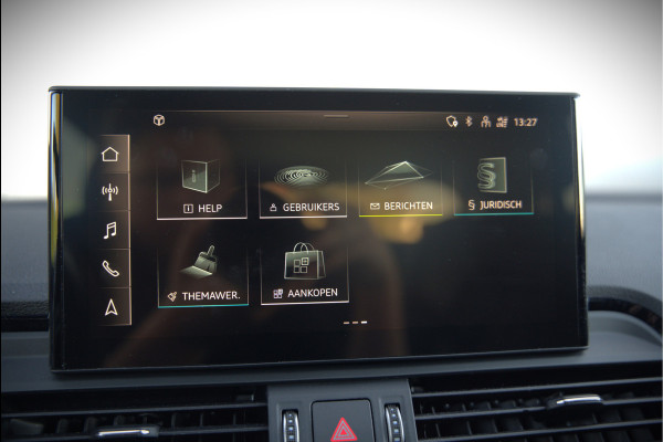 Audi Q5 Sportback 55 TFSI e S edition S-Line | Panoramadak | Stoelverwarming | RS Stoelen | Apple Carplay | Camera | Keyless | Navigatie | Trekhaak | Cruise Control | Memory Seat | Ambiance Verlichting | Matrix LED | SOH 99%