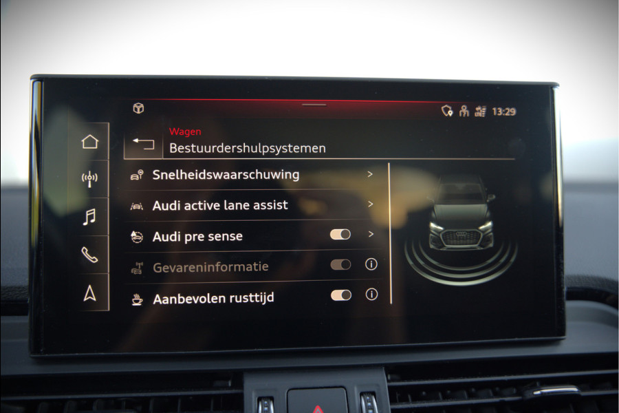 Audi Q5 Sportback 55 TFSI e S edition S-Line | Panoramadak | Stoelverwarming | RS Stoelen | Apple Carplay | Camera | Keyless | Navigatie | Trekhaak | Cruise Control | Memory Seat | Ambiance Verlichting | Matrix LED | SOH 99%