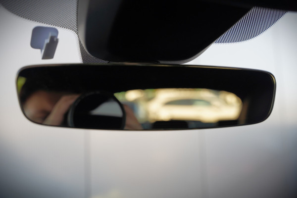 Audi Q5 Sportback 55 TFSI e S edition S-Line | Panoramadak | Stoelverwarming | RS Stoelen | Apple Carplay | Camera | Keyless | Navigatie | Trekhaak | Cruise Control | Memory Seat | Ambiance Verlichting | Matrix LED | SOH 99%