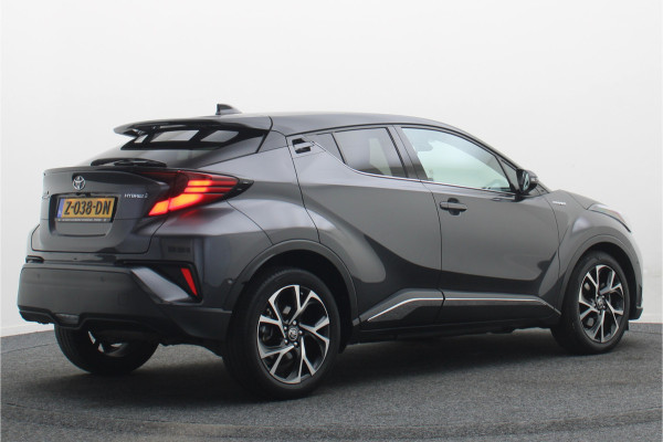 Toyota C-HR 1.8 Hybrid Style Two-Tone, Leer, Apple Carplay, Camera, JBL Sound, ACC, Keyless, 18"