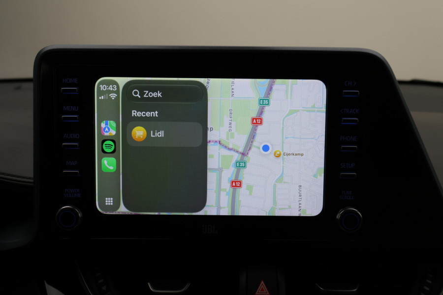Toyota C-HR 1.8 Hybrid Style Two-Tone, Leer, Apple Carplay, Camera, JBL Sound, ACC, Keyless, 18"