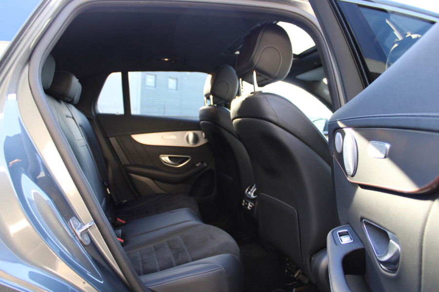 Mercedes-Benz EQC 400 4MATIC Premium Plus 80 kWh SOh 93% AMG LEER NAVI SCHUIFDAK 144000KM!!!