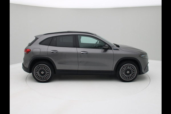 Mercedes-Benz EQA 250 AMG 67 kWh Pano, Memory, Distronic, Trekhaak
