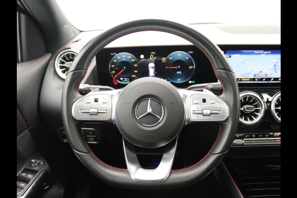 Mercedes-Benz EQA 250 AMG 67 kWh Pano, Memory, Distronic, Trekhaak