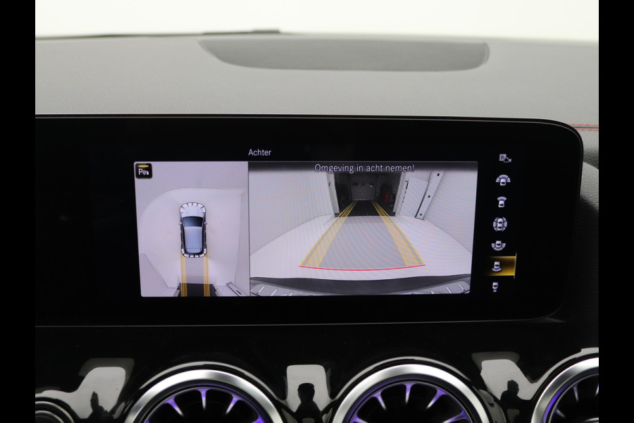 Mercedes-Benz EQA 250 AMG 67 kWh Pano, Memory, Distronic, Trekhaak