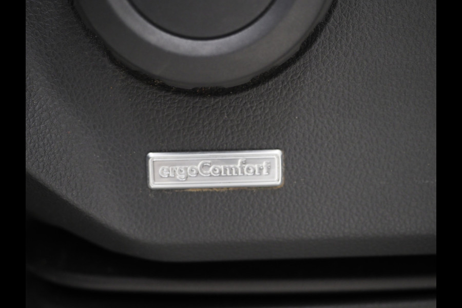 MAN TGE 35 2.0 180PK L3H2 | Beklede Laadruimte | Gev. Stoel | Carplay | Camera | Trekhaak