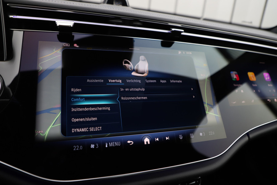 Mercedes-Benz E-Klasse 300e Exclusive Line | 313PK | Hyperscreen | Massage | Achterasbesturing | Luchtvering | Head-up | Burmester 4D | Digital-light.