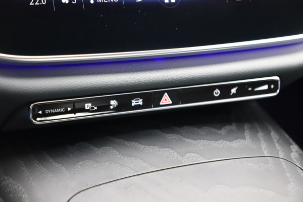 Mercedes-Benz E-Klasse 300e Exclusive Line | 313PK | Hyperscreen | Massage | Achterasbesturing | Luchtvering | Head-up | Burmester 4D | Digital-light.