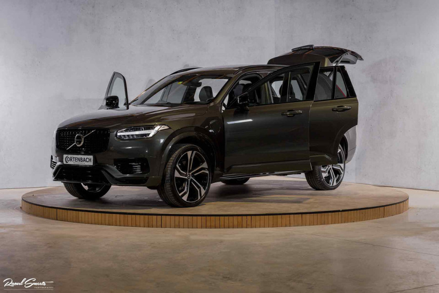 Volvo XC90 2.0 T8 Recharge AWD R-Design | Luchtvering | Bowers&Wilkins | Stoelmassage | verkoeling | Panoramadak | Zwenkbare trekhaak | Blis |