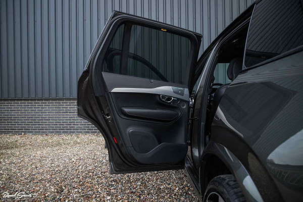Volvo XC90 2.0 T8 Recharge AWD R-Design | Luchtvering | Bowers&Wilkins | Stoelmassage | verkoeling | Panoramadak | Zwenkbare trekhaak | Blis |