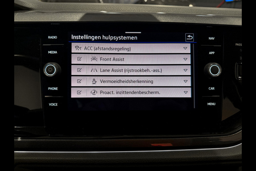 Volkswagen Taigo 1.5 TSI IQ-Light|Keyless|Camera|Carplay|Drivemodes|