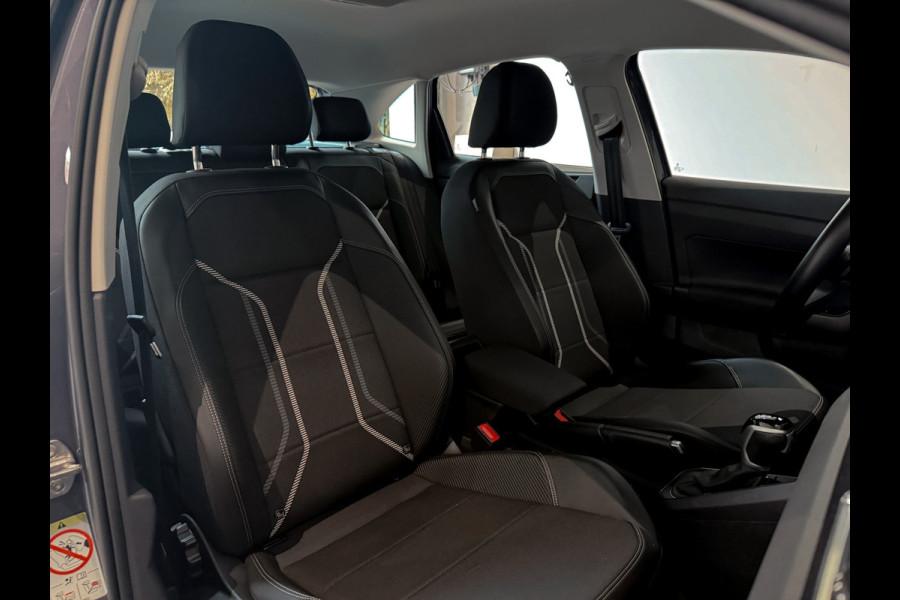 Volkswagen Taigo 1.5 TSI IQ-Light|Keyless|Camera|Carplay|Drivemodes|