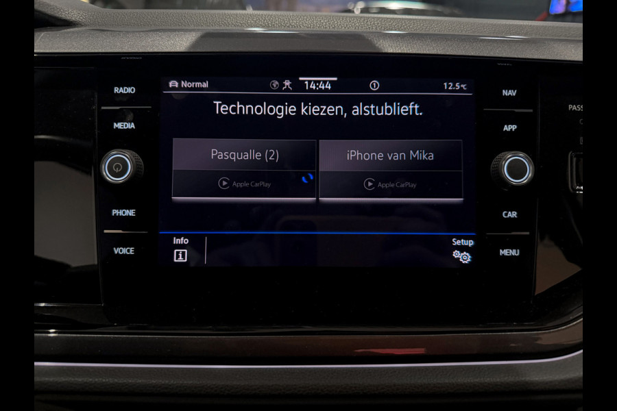 Volkswagen Taigo 1.5 TSI IQ-Light|Keyless|Camera|Carplay|Drivemodes|