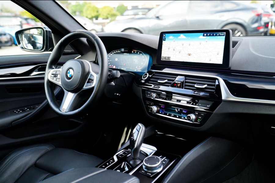 BMW 5 Serie 545e xDrive High Executive | Head Up Display | M-Kuipstoelen | Maxton-pakket | 360 Camera | harman/Kardon