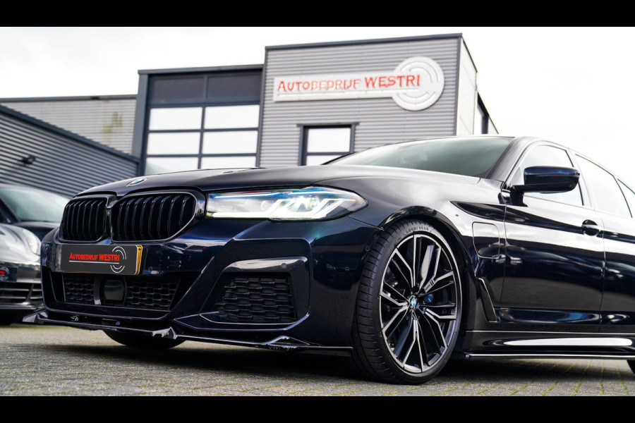 BMW 5 Serie 545e xDrive High Executive | Head Up Display | M-Kuipstoelen | Maxton-pakket | 360 Camera | harman/Kardon