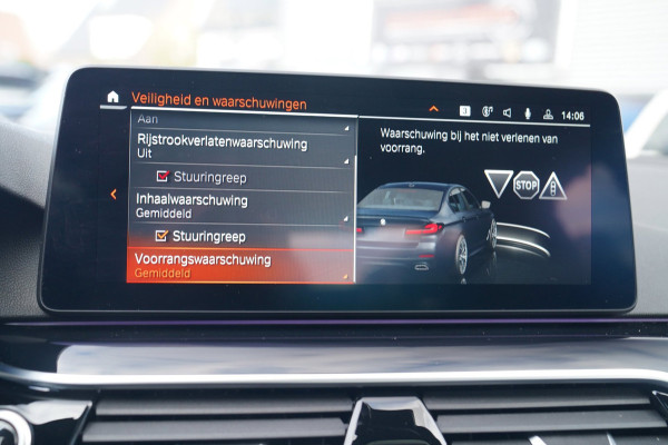 BMW 5 Serie 545e xDrive High Executive | Head Up Display | M-Kuipstoelen | Maxton-pakket | 360 Camera | harman/Kardon
