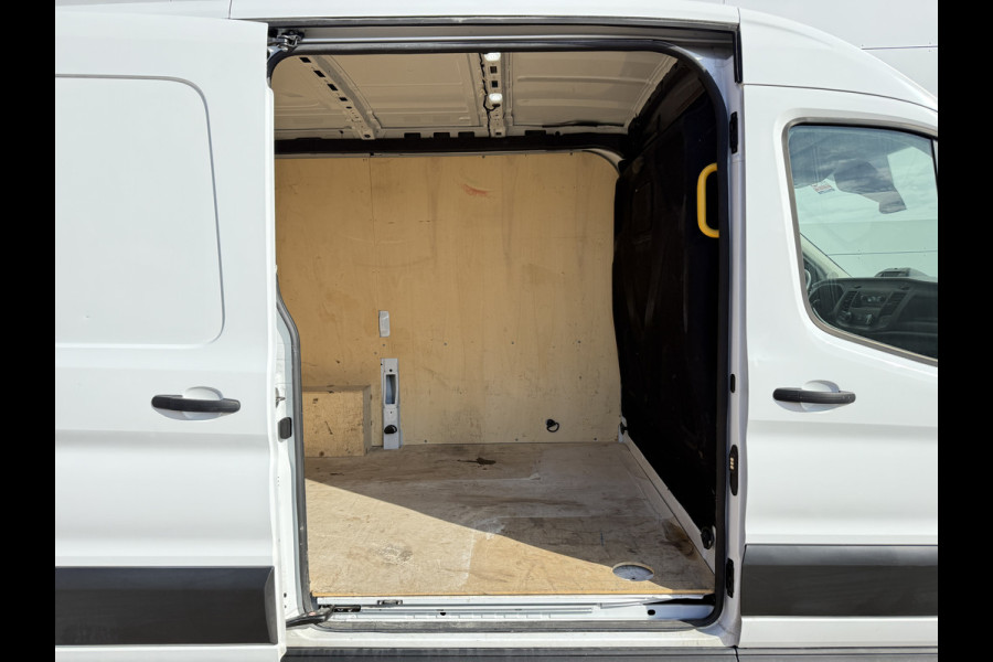 Ford Transit 2.0 TDCI 130PK L2H2 Airco Cruise Control Bluetooth Parkeersensoren v+a Voorruitverwarming