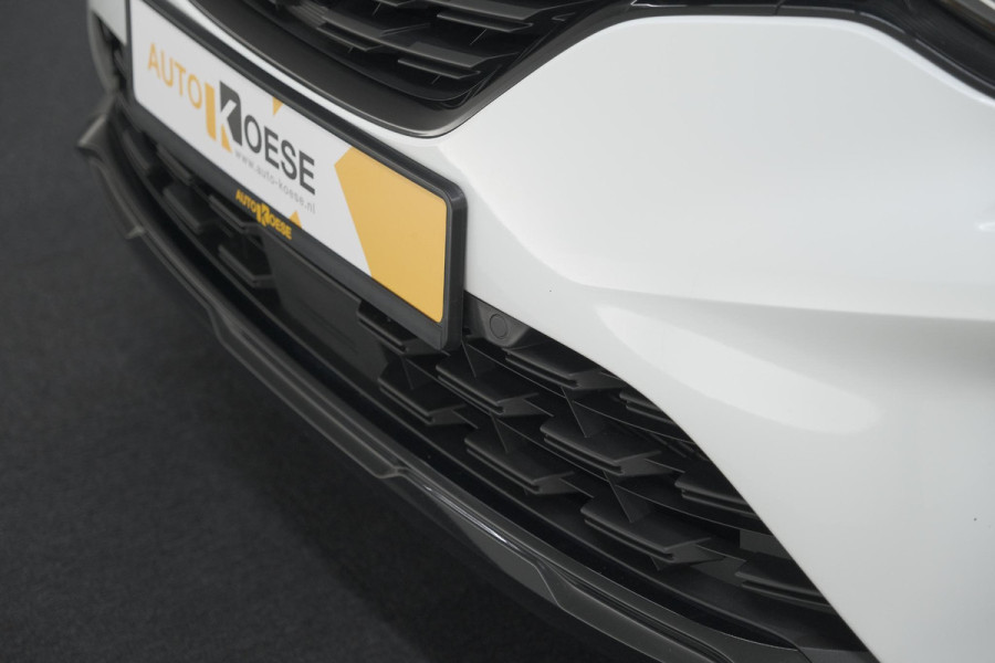Renault Captur 1.6 E-Tech hybrid 145 SL Rive Gauche | Trekhaak | Camera | Apple Carplay | 9.3 Inch Grootscherm
