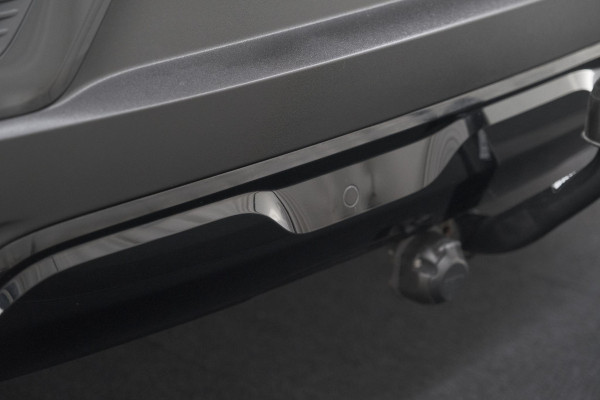 Renault Captur 1.6 E-Tech hybrid 145 SL Rive Gauche | Trekhaak | Camera | Apple Carplay | 9.3 Inch Grootscherm