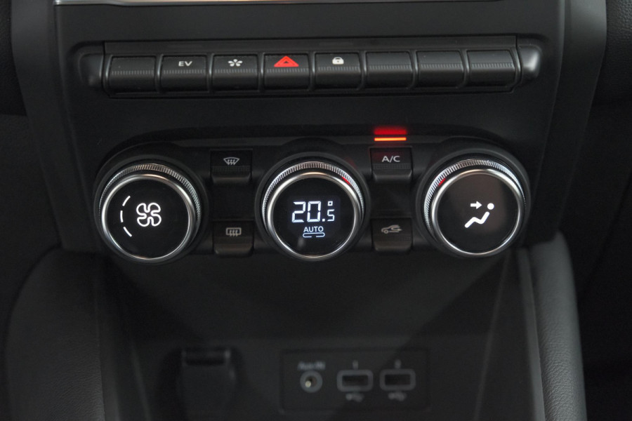Renault Captur 1.6 E-Tech hybrid 145 SL Rive Gauche | Trekhaak | Camera | Apple Carplay | 9.3 Inch Grootscherm