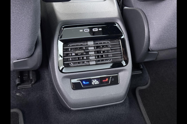 Volkswagen ID.5 Pro 77 kWh PANORAMADAK | ADAPTIVE CRUISE CONTROL | 360° CAMERA | 92% SOH | STOEL VERWARMING | APPLE CARPLAY / ANDROID AUTO