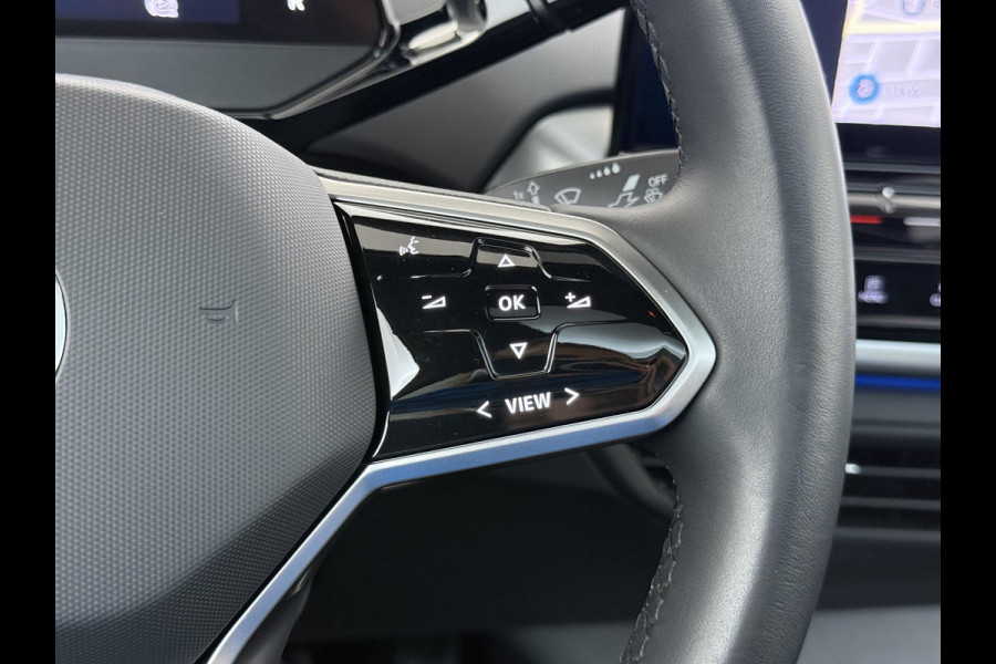 Volkswagen ID.5 Pro 77 kWh PANORAMADAK | ADAPTIVE CRUISE CONTROL | 360° CAMERA | 92% SOH | STOEL VERWARMING | APPLE CARPLAY / ANDROID AUTO