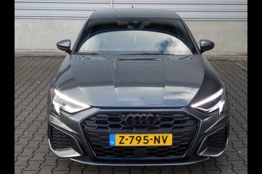 Audi A3 Sportback 45 TFSI e S ed. Comp