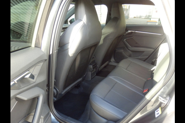 Audi A3 Sportback 45 TFSI e S ed. Comp