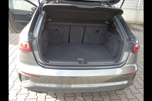 Audi A3 Sportback 45 TFSI e S ed. Comp