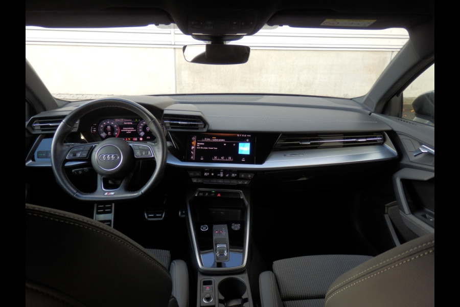 Audi A3 Sportback 45 TFSI e S ed. Comp