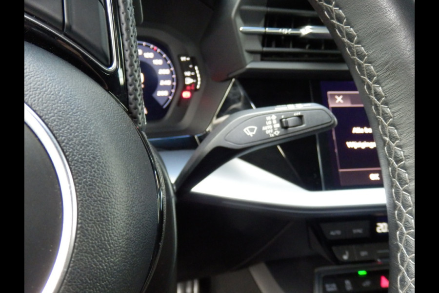 Audi A3 Sportback 45 TFSI e S ed. Comp