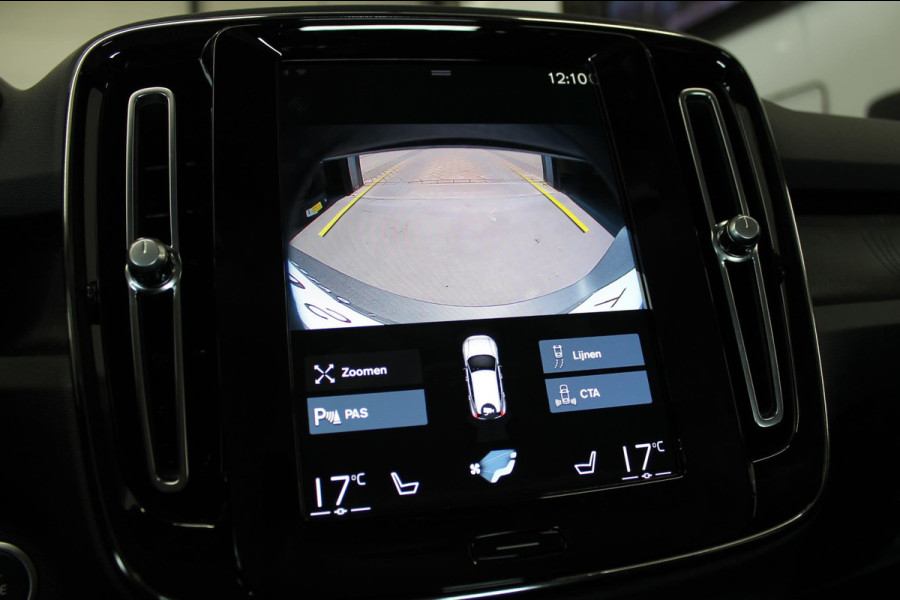 Volvo XC40 T5 262PK Automaat Recharge Plus Bright Draadloos opladen / Apple Carplay / Adaptieve cruise control / Blis / 18" lichtmetalen velgen / Parkeercamera achter