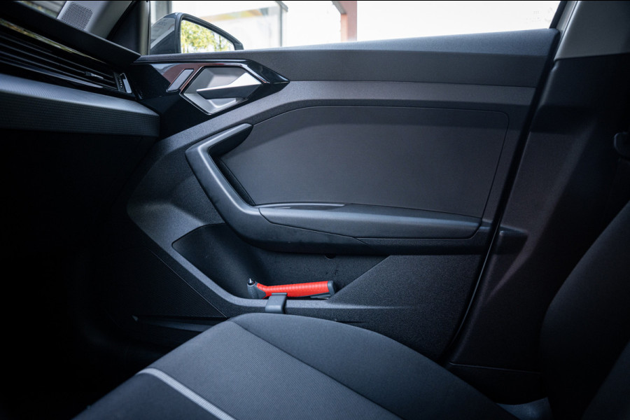 Audi A1 Sportback 25 TFSI Advanced edition