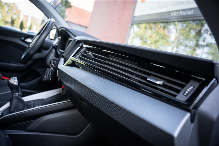 Audi A1 Sportback 25 TFSI Advanced edition