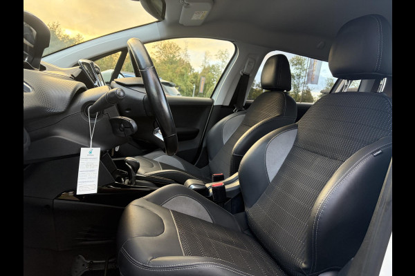 Peugeot 2008 1.2 PureTech Allure ✓Camera✓Navi✓Carplay✓Halfleder✓110pk✓Dealer Onderhouden✓Clima✓Cruise✓Pdc✓Lm velgen✓Automaat✓N.A.P✓Apk tot 03-2027
