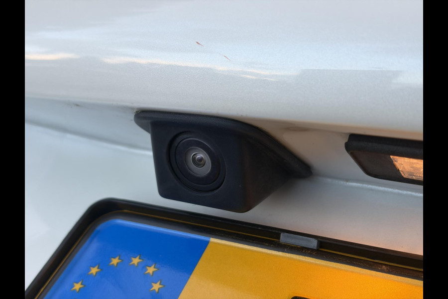 Peugeot 2008 1.2 PureTech Allure ✓Camera✓Navi✓Carplay✓Halfleder✓110pk✓Dealer Onderhouden✓Clima✓Cruise✓Pdc✓Lm velgen✓Automaat✓N.A.P✓Apk tot 03-2027